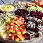 halloween candy board - featured image